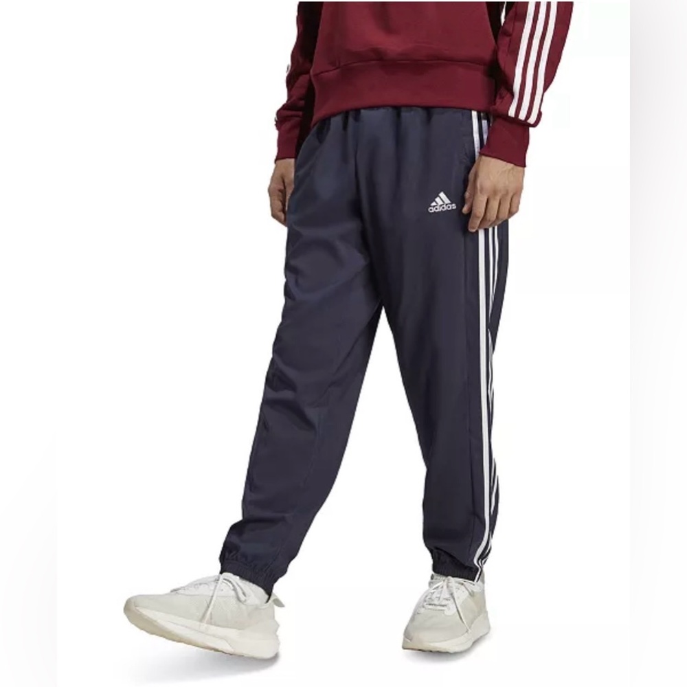 adidas Men's AEROREADY Essentials Elastic Cuff Tracksuit Pants, Navy, Medium